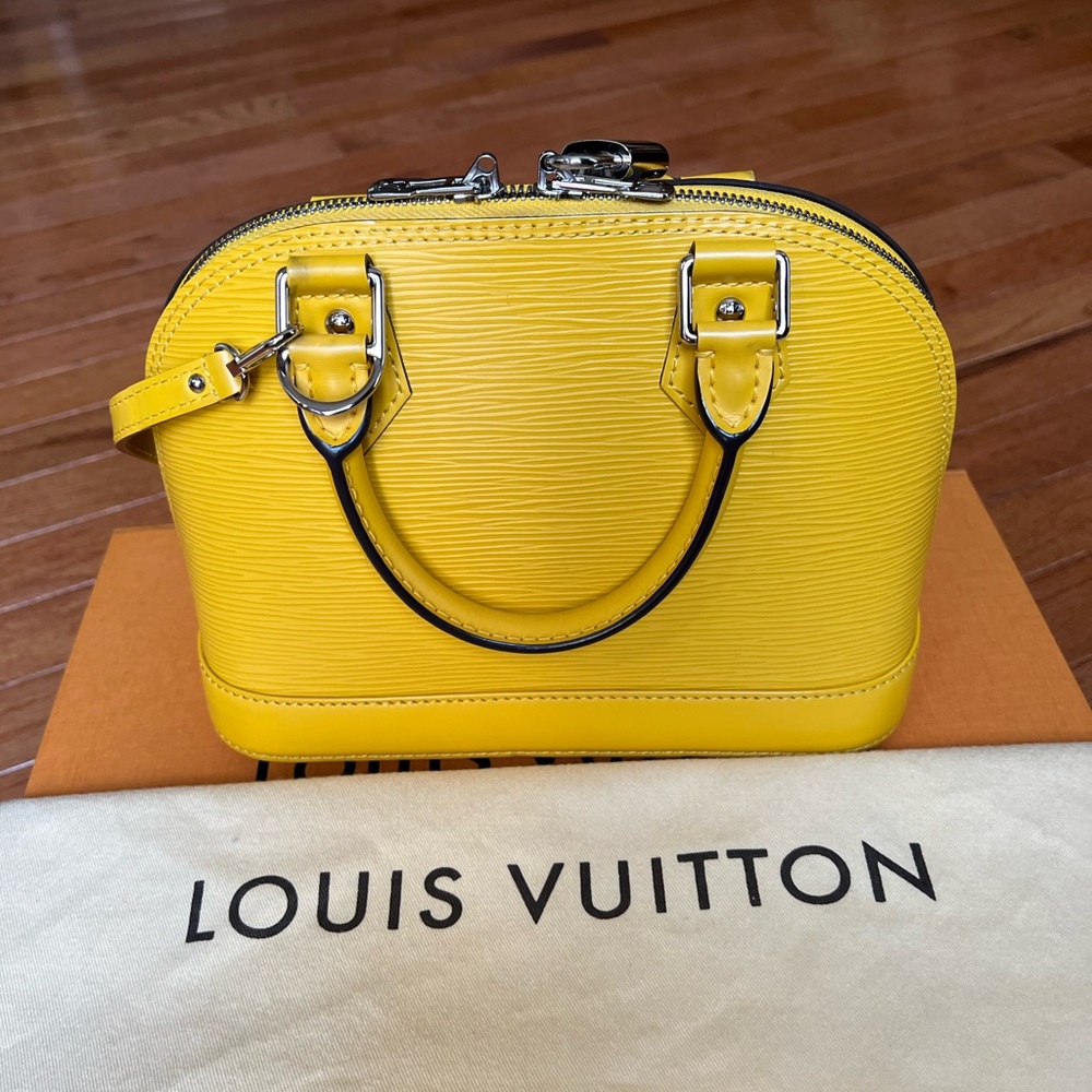 Authentic Louis Vuitton Alma BB